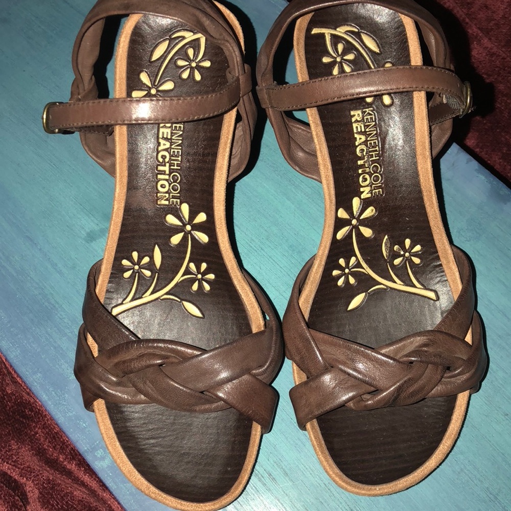 Kenneth Cole leather sandals